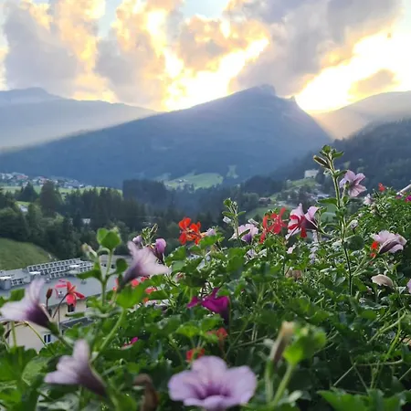Haus Alpenglueck